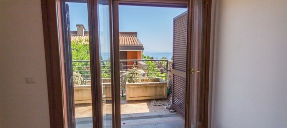 6 rooms Duplex in Monte Argentario, Italy No. 225422 11