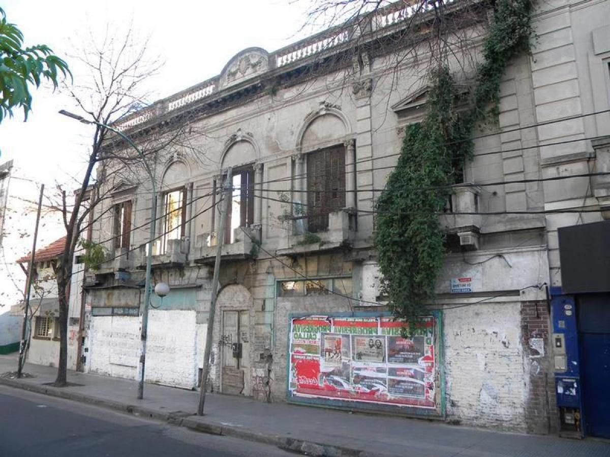  Land in Buenos Aires, Argentina No. 121605