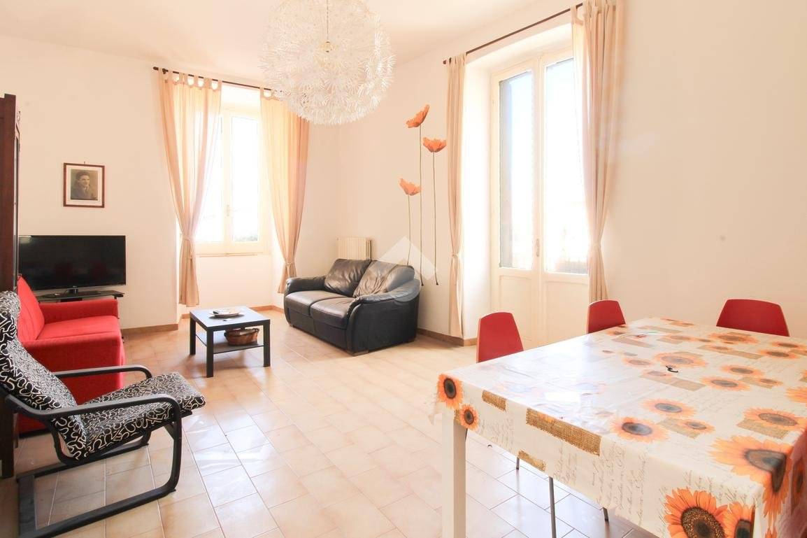 4 غرف نوم شقة في Ortona, Italy رقم 270553