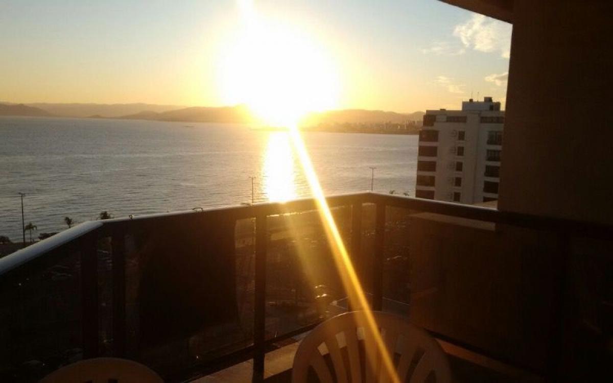 4 bedrooms Apartment in Florianopolis, Brazil No. 443017