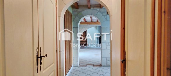 Дом с 4 спальнями в Бургей, Франция № 73017 4