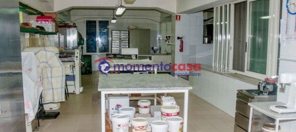 Gewerbliche Immobilie in Reggio Calabria, Italy 133m², Nr. 320273 3