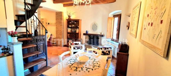 2 Schlafzimmer Wohnung in Ronciglione, Italy, Nr. 343791 2