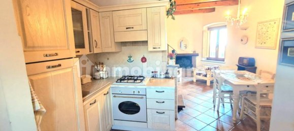 2 Schlafzimmer Wohnung in Ronciglione, Italy, Nr. 343791 3