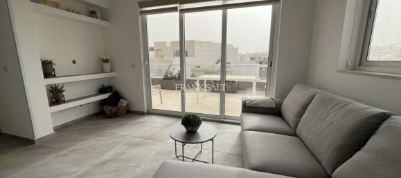 2 غرف نوم بانتهاوس في Swieqi, Malta رقم 10495 10