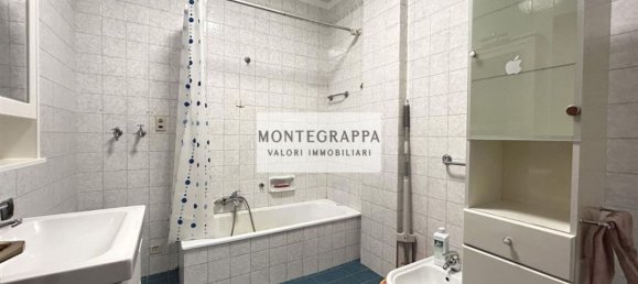 3 Schlafzimmer Wohnung in Caerano di San Marco, Italy, Nr. 355667 22