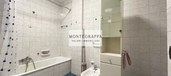 3 Schlafzimmer Wohnung in Caerano di San Marco, Italy, Nr. 355667 23