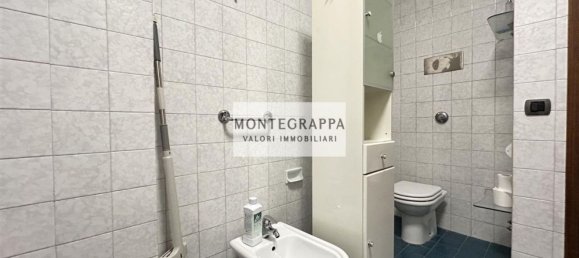 3 Schlafzimmer Wohnung in Caerano di San Marco, Italy, Nr. 355667 41