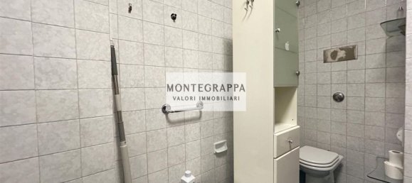3 Schlafzimmer Wohnung in Caerano di San Marco, Italy, Nr. 355667 25