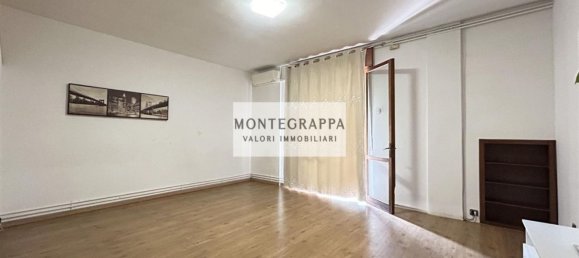 3 Schlafzimmer Wohnung in Caerano di San Marco, Italy, Nr. 355667 37