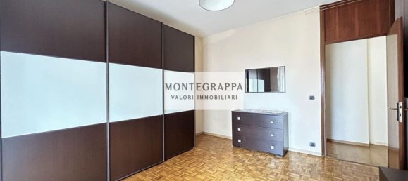 3 Schlafzimmer Wohnung in Caerano di San Marco, Italy, Nr. 355667 14