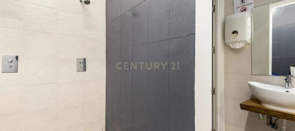 Gewerbliche Immobilie in Oeiras, Portugal 295m², Nr. 236226 17