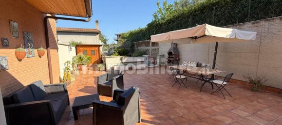 4 Schlafzimmer Haus in Rome, Italy, Nr. 340307 5