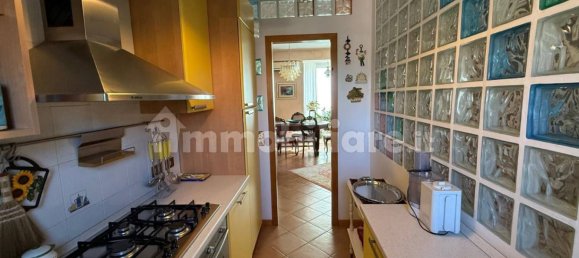 4 Schlafzimmer Haus in Rome, Italy, Nr. 340307 11