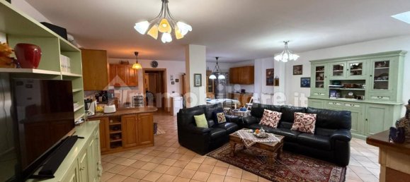 4 Schlafzimmer Haus in Rome, Italy, Nr. 340307 24