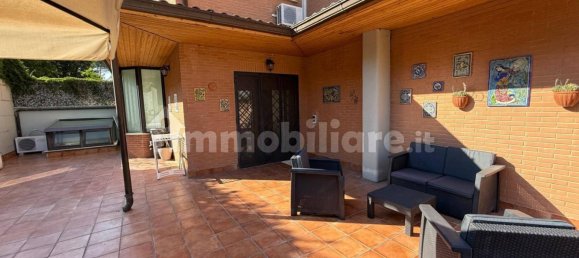 4 Schlafzimmer Haus in Rome, Italy, Nr. 340307 2