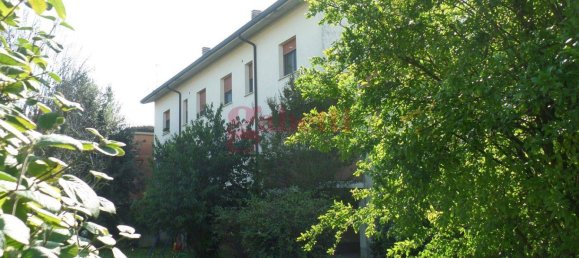 2 bedrooms Apartment in Cento, Italy No. 54487 29