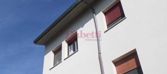2 bedrooms Apartment in Cento, Italy No. 54487 18