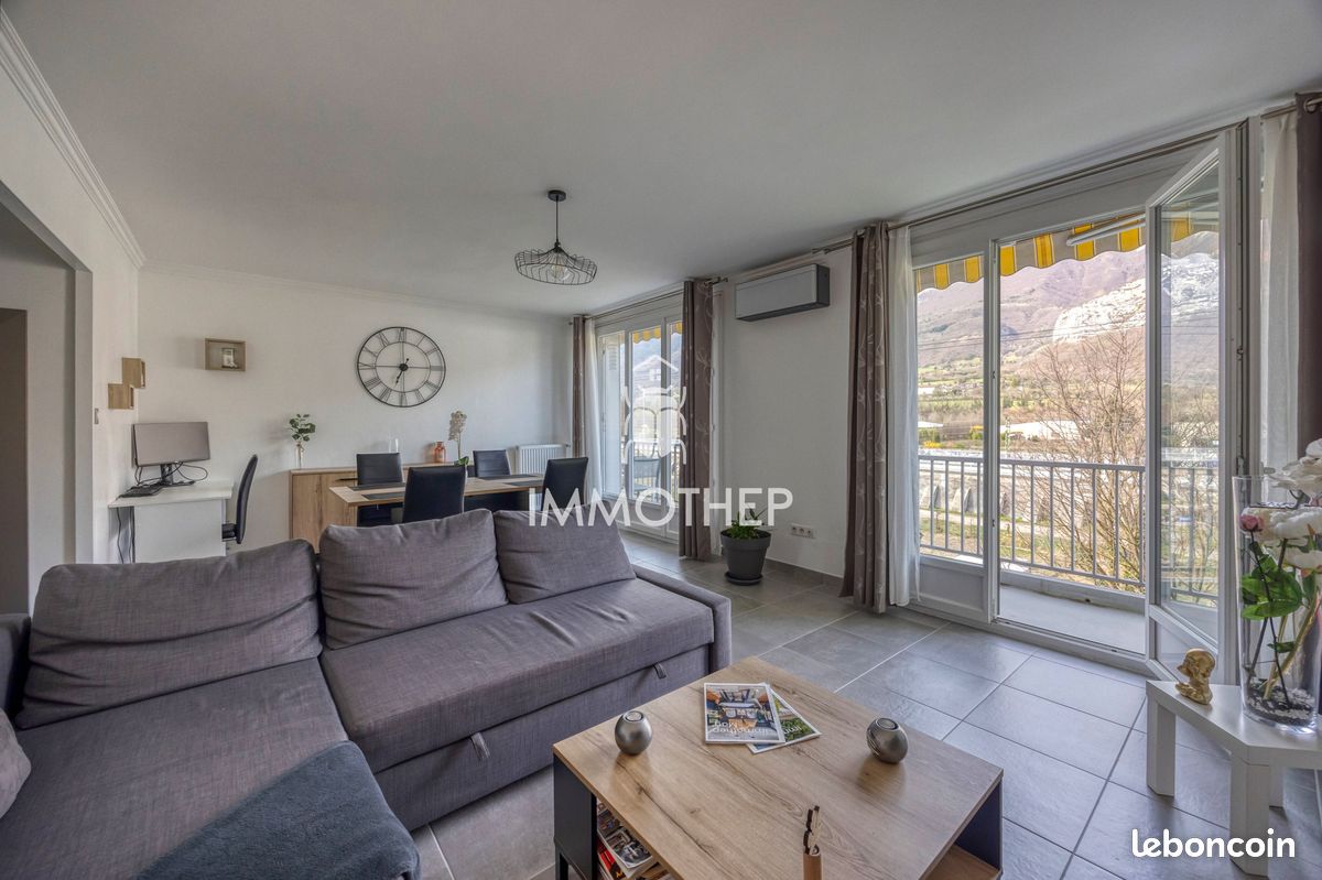 2 Schlafzimmer Wohnung in Le Pont-de-Claix, France, Nr. 267034