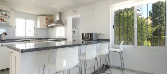 5 bedrooms Villa in Mijas, Spain No. 173018 11
