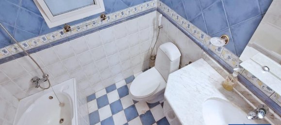 Villa T4 em Umm Suqeim, UAE N.º 561 12