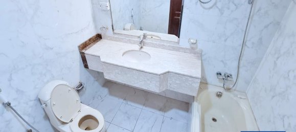 Villa T4 em Umm Suqeim, UAE N.º 561 9