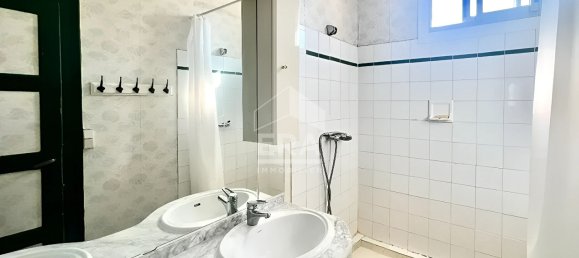 Apartamento de 3 habitaciónes en Royan, France No. 364130 14