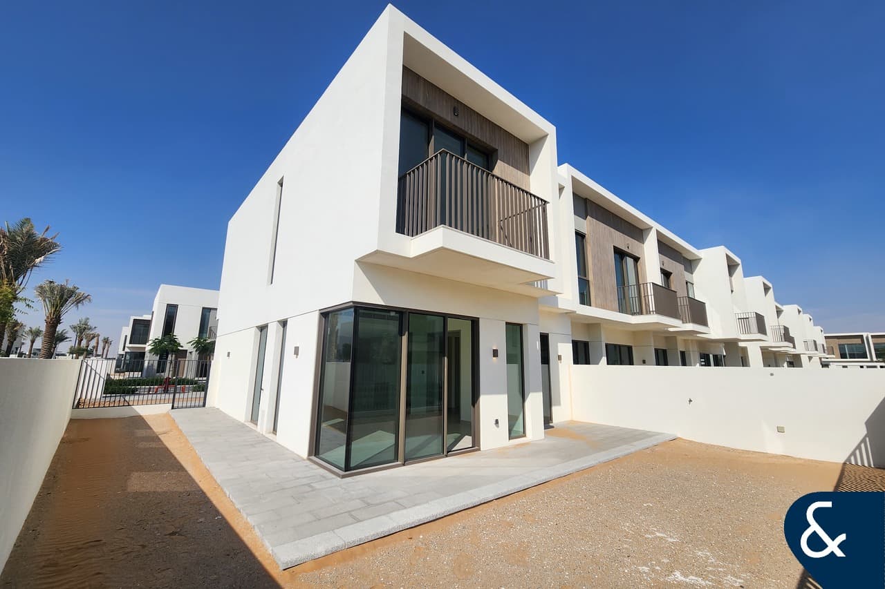 4 Schlafzimmer Villa in The Valley, UAE, Nr. 113842