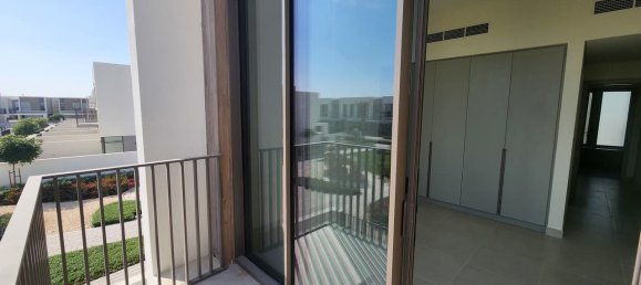 4 Schlafzimmer Villa in The Valley, UAE, Nr. 113842 22