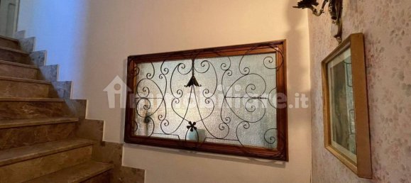 4 bedrooms House in Pico, Italy No. 57432 39