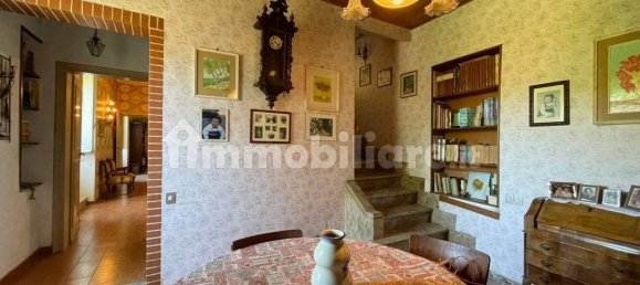 4 bedrooms House in Pico, Italy No. 57432 18