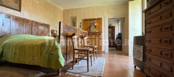 4 bedrooms House in Pico, Italy No. 57432 47