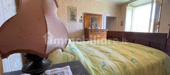 4 bedrooms House in Pico, Italy No. 57432 46