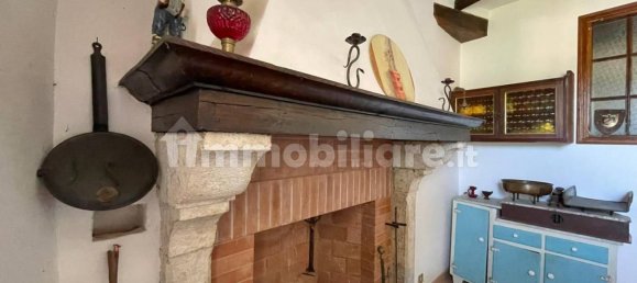 4 bedrooms House in Pico, Italy No. 57432 30