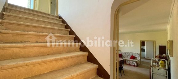 4 bedrooms House in Pico, Italy No. 57432 7