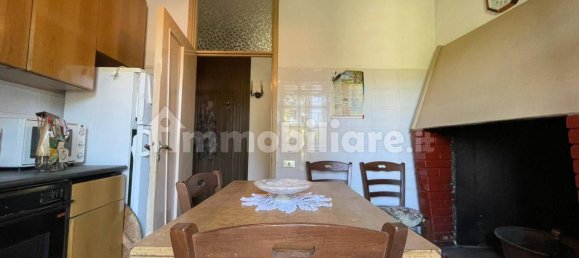 4 bedrooms House in Pico, Italy No. 57432 9