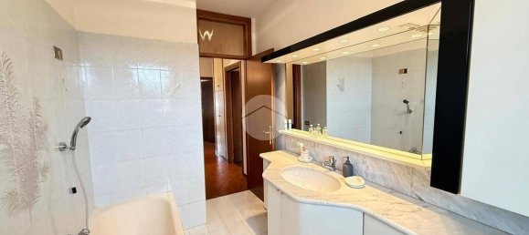 3 chambres Villa à Desenzano del Garda, Italy No. 195168 63