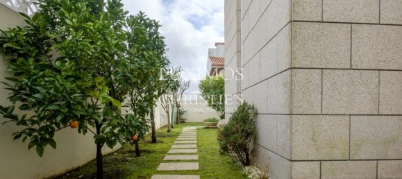 Вилла с 4 спальнями в Вила Нова ди Гая, Португалия № 111158 25