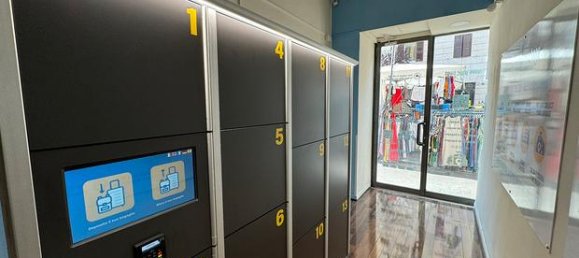 2 rooms Warehouse in Rome, Italy No. 258363 4