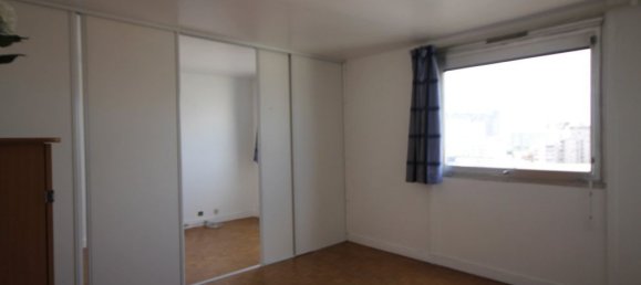 2 bedrooms Apartment in Courbevoie, France No. 187770 2