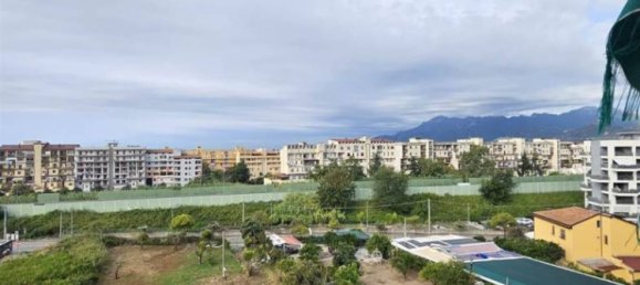 3 bedrooms Apartment in Salerno, Italy No. 330582 9