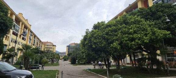 3 bedrooms Apartment in Salerno, Italy No. 330582 2