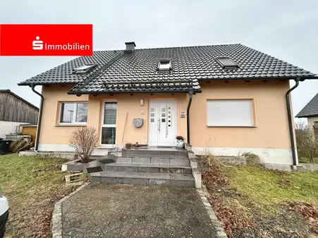 Casa de 4 dormitorios en Sonneberg, Germany No. 26546