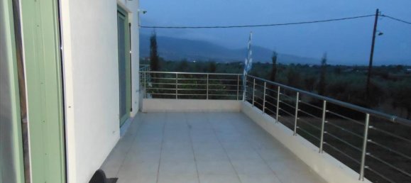 Коммерческая недвижимость с 4 спальнями в Мегара, Греция № 6030 11