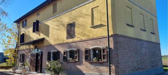 15 chambres Maison à Reggio Emilia, Italy No. 330211 3