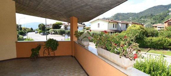 5 غرف نوم فيلا في Provaglio d'Iseo, Italy رقم 310264 16