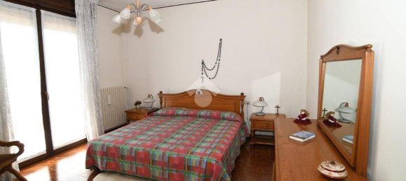 5 غرف نوم فيلا في Provaglio d'Iseo, Italy رقم 310264 20