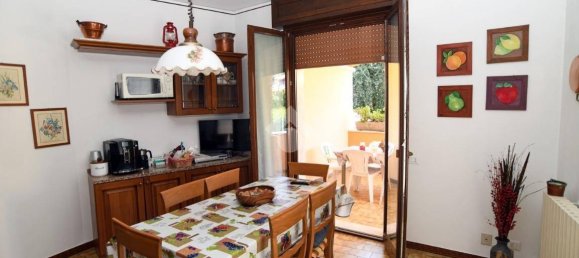 5 غرف نوم فيلا في Provaglio d'Iseo, Italy رقم 310264 9