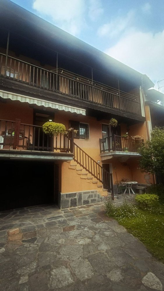 4 chambres Maison à Ornavasso, Italy No. 319761