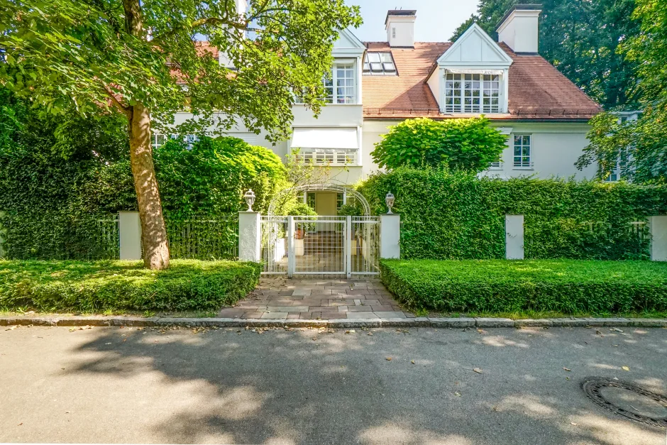 2 bedrooms Apartment in Munich, Germany No. 285196